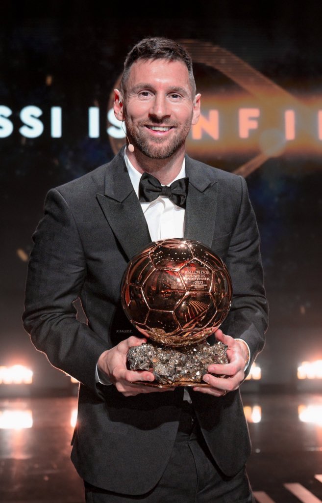 PortalCules's tweet image. Última vez que o chamo de Bola de Ouro.

Mas…

Enquanto jogar, será o melhor do mundo.

E para sempre será, o melhor da história.