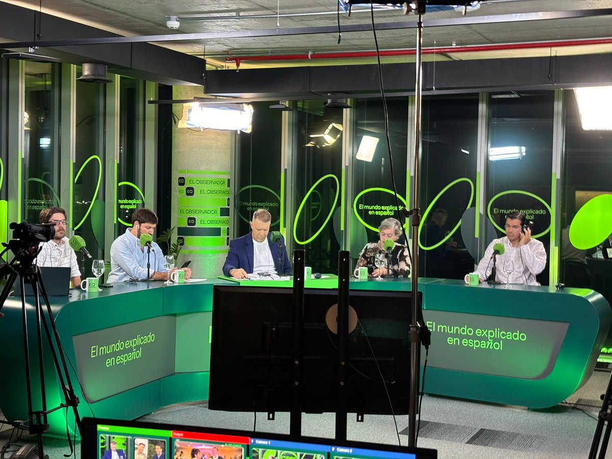 Jordi Rodríguez Virgili (@jrvirgili) on Twitter photo Un gusto participar en el operativo electoral de <a href="/ObservadorUY/">El Observador Uruguay</a> con <a href="/fantinofantino/">Alejandro Fantino</a>, y los colegas <a href="/carmenbeat/">Carmen Beatriz Fernández</a> y <a href="/sofimontero2/">Sofía Montero</a> Intentamos aportar la perspectiva internacional comparada que nos permite el proyecto <a href="/InfoyDesinfo/">Info / Desinfo</a> #UruguayElectoral 🇺🇾 Un gusto participar en el operativo electoral de <a href="/ObservadorUY/">El Observador Uruguay</a> con <a href="/fantinofantino/">Alejandro Fantino</a>, y los colegas <a href="/carmenbeat/">Carmen Beatriz Fernández</a> y <a href="/sofimontero2/">Sofía Montero</a> Intentamos aportar la perspectiva internacional comparada que nos permite el proyecto <a href="/InfoyDesinfo/">Info / Desinfo</a> #UruguayElectoral 🇺🇾