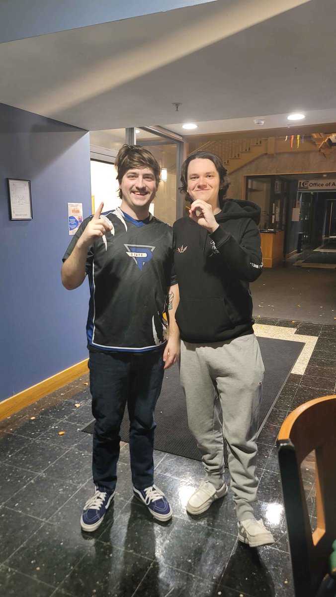 AtDabeach tweet media