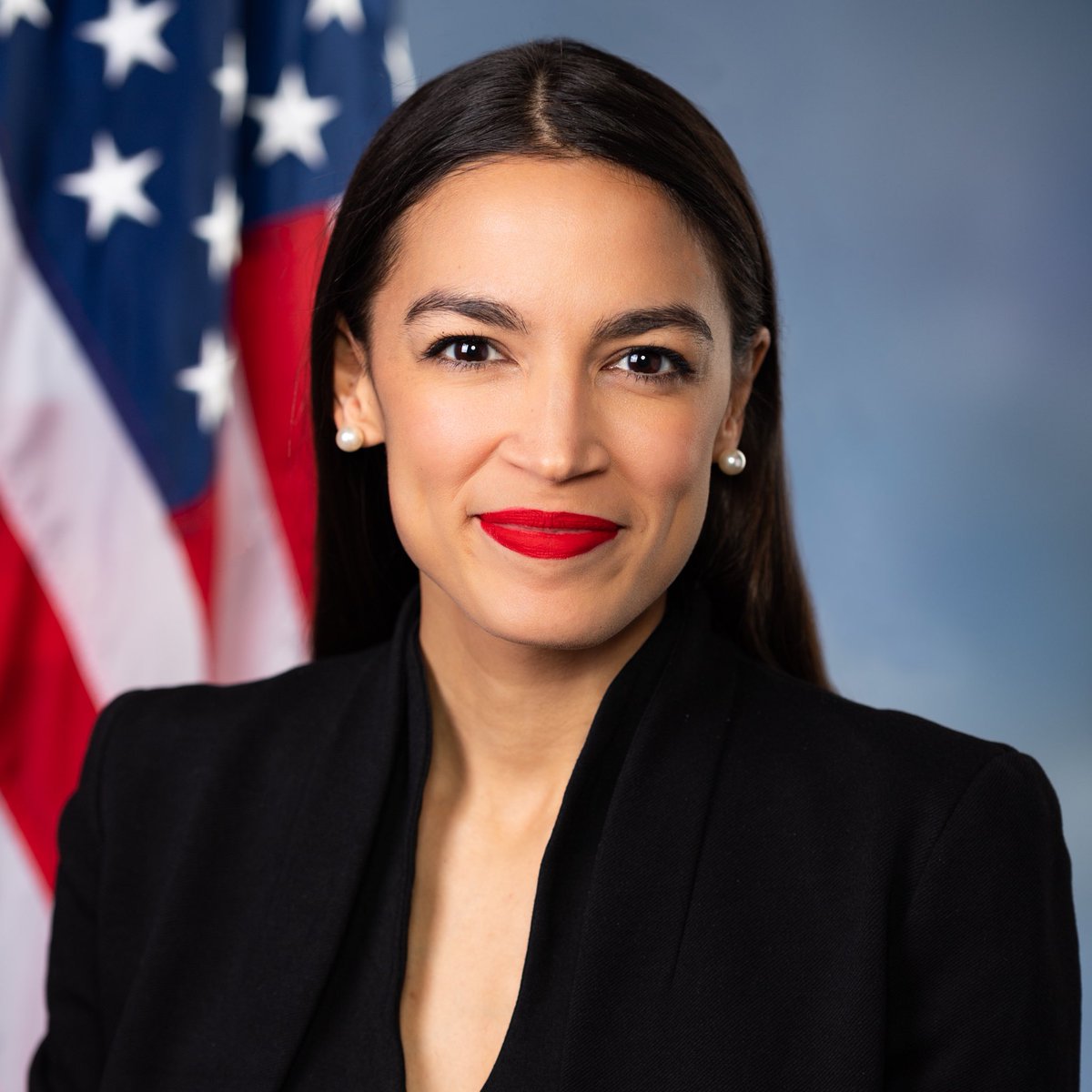 DisavowTrump20's tweet image. These are the members of Congress of Puerto Rican descent: Alexandria Ocasio-Cortez and Ritchie Torres. 

Today, Donald Trump’s supporters called Puerto Rico and its people “garbage.” 

RETWEET if you stand with Ocasio-Cortez and Torres against Trump!
