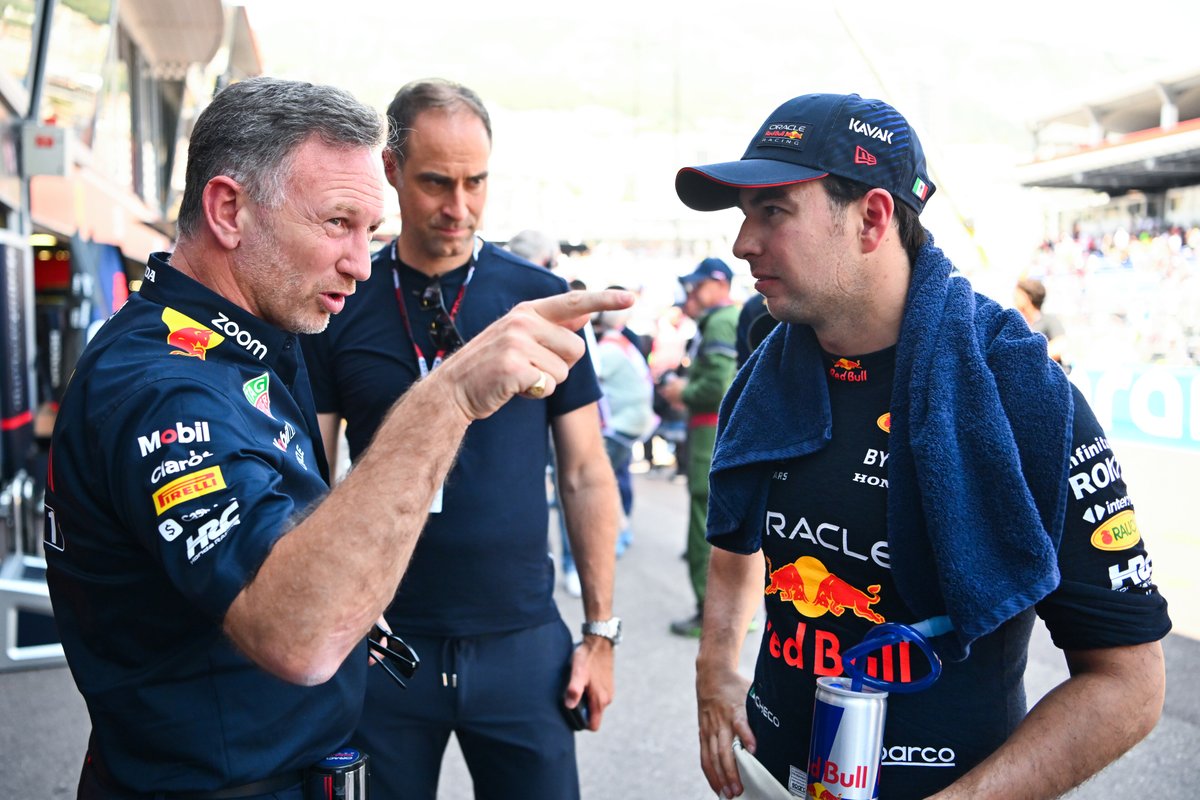 🚨 ÚLTIMA HORA: Red Bull se plantea DESPEDIR a Checo Pérez tras su actuación en México:

Christian Horner: "Mira, es un negocio que se basa en el rendimiento. Llega un momento en el que hay que tomar decisiones difíciles".

[<a href="/JennaFryer/">Jenna Fryer</a>]

#F1 #F1ESTA #MexicoGP
