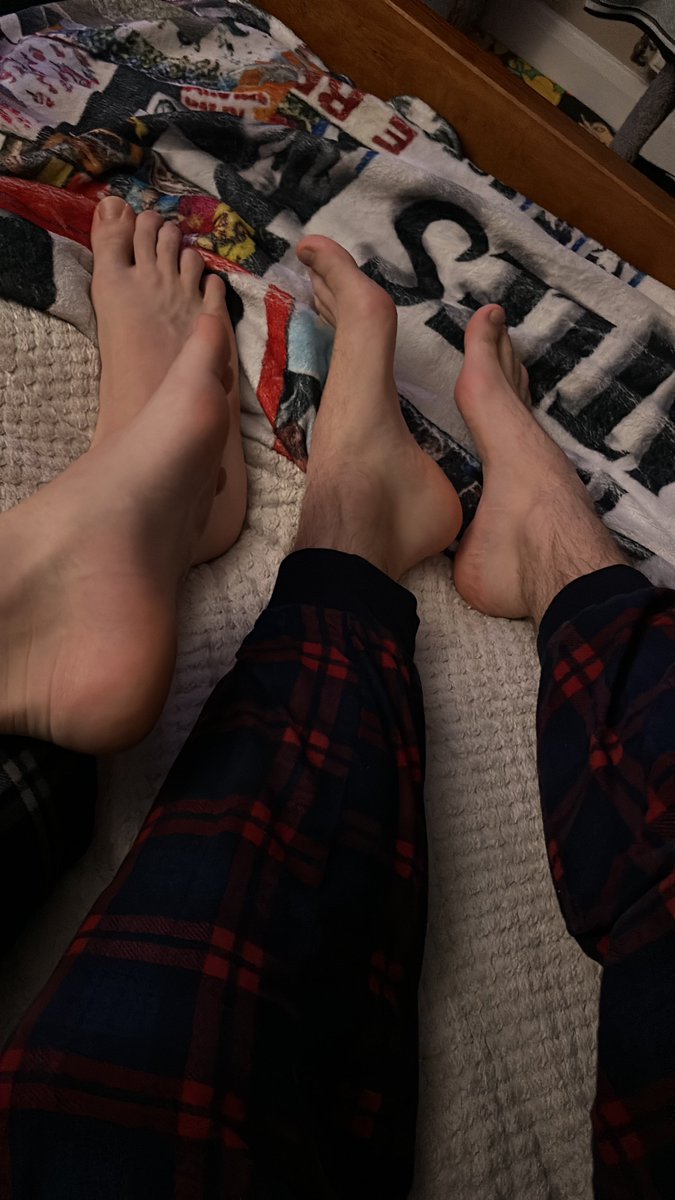 MasterJack98's tweet photo. Who’s going to make Ben and My evening by serving us the way you should?! 😈 
PayPal: Jackpunnett30@gmail.com
#alphamale #twunk #findom #serve $erve $end #humanatm #betaslave #alpha https://t.co/6mmqswJhWv