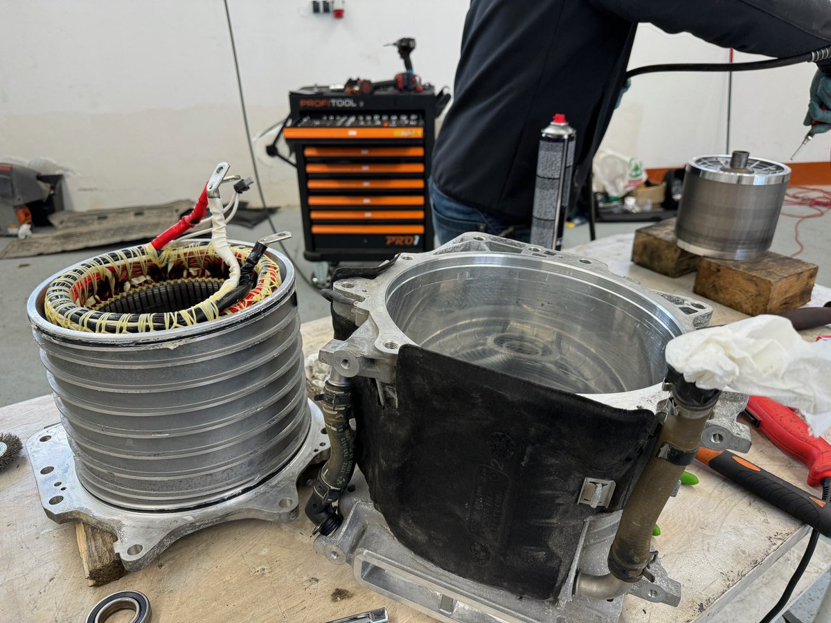 EV Clinic tweet media