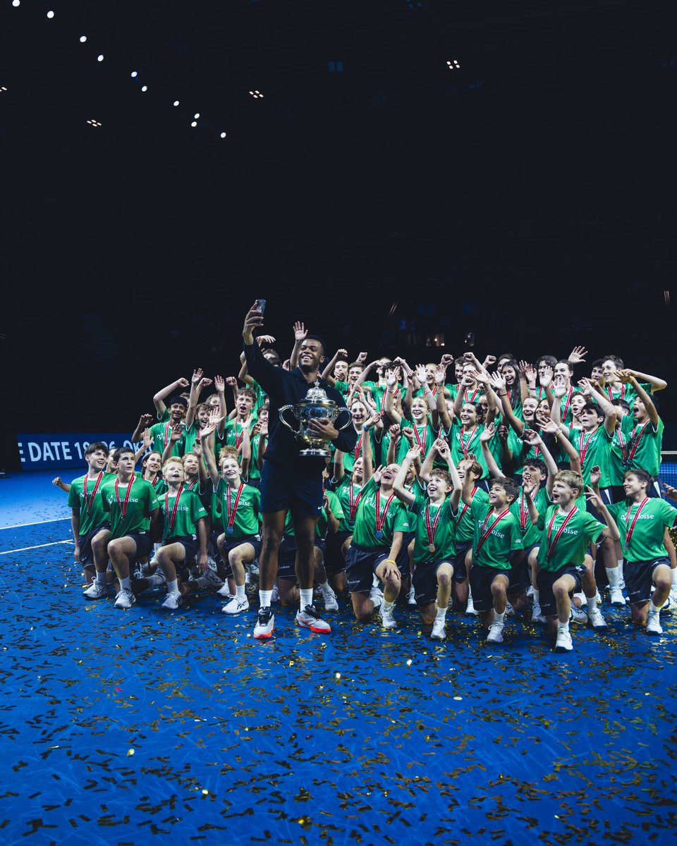 Premier titre ATP 500 ! Tellement de travail, de sacrifices...   Merci à mon équipe et à tous ceux qui m’ont soutenu dans ce parcours. The process ! 🏆