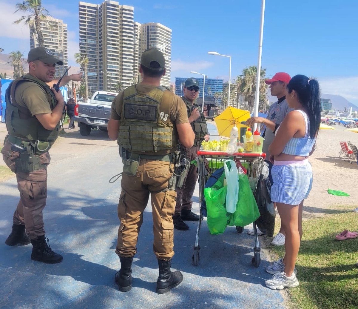 Carabineros Región de Tarapacá tweet media