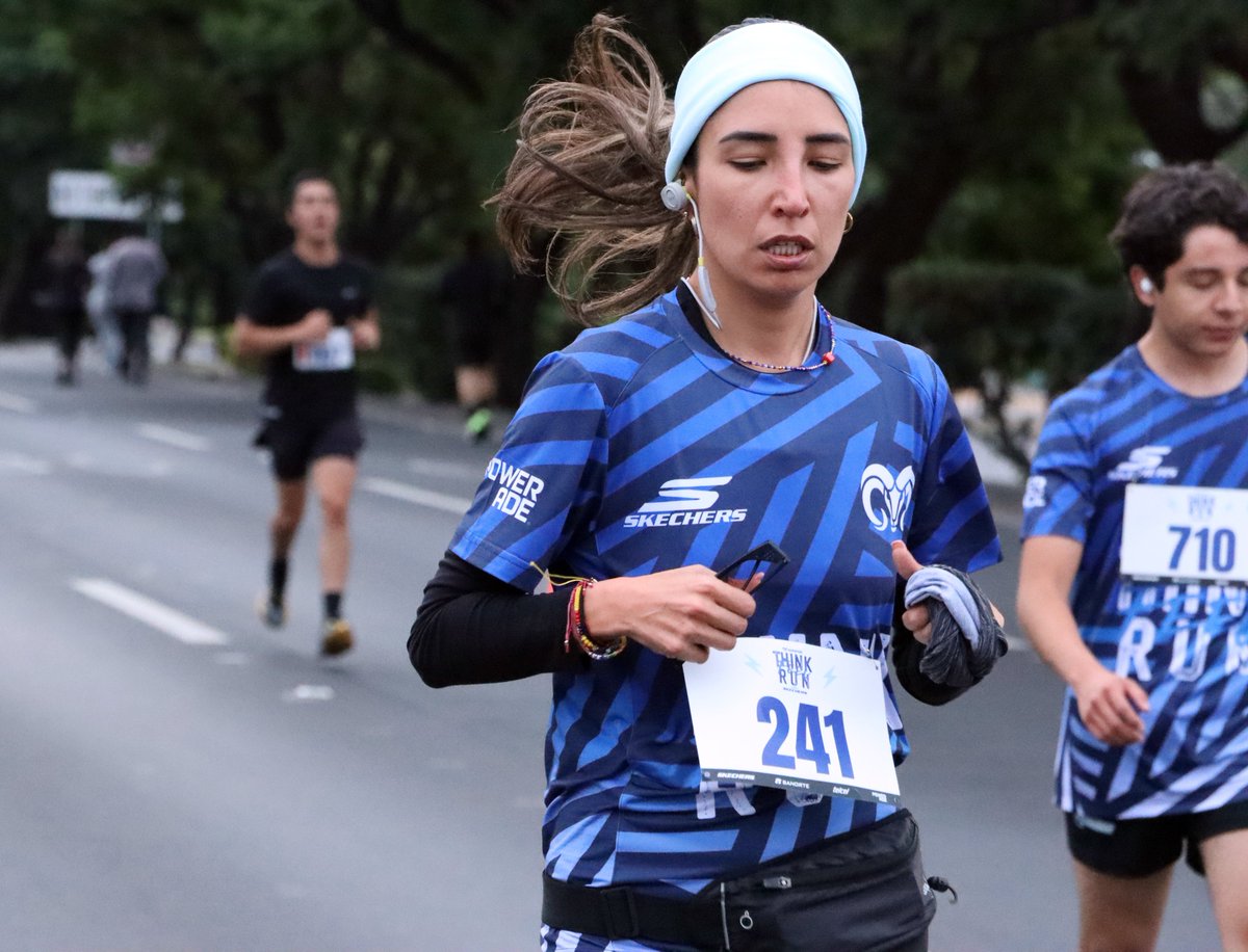 BorregosQRO's tweet photo. 🏃‍♂️🏃 Así vivimos la carrera Borregos #ThinkFeelRun Powered by Skechers.
¡Muchas felicidades!

#Inclusión #BorregosQRO #ThinkFeelRun #SkechersMX #ForeverRunner
@TECcampusQRO @PascualAlcocer @borregostec https://t.co/BFu6GKTwqP