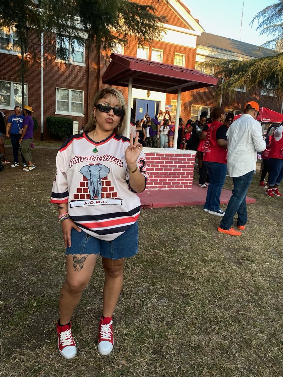 _theAT's tweet photo. First hc as an alumni 🤝🏼 https://t.co/wxkj0w66CK