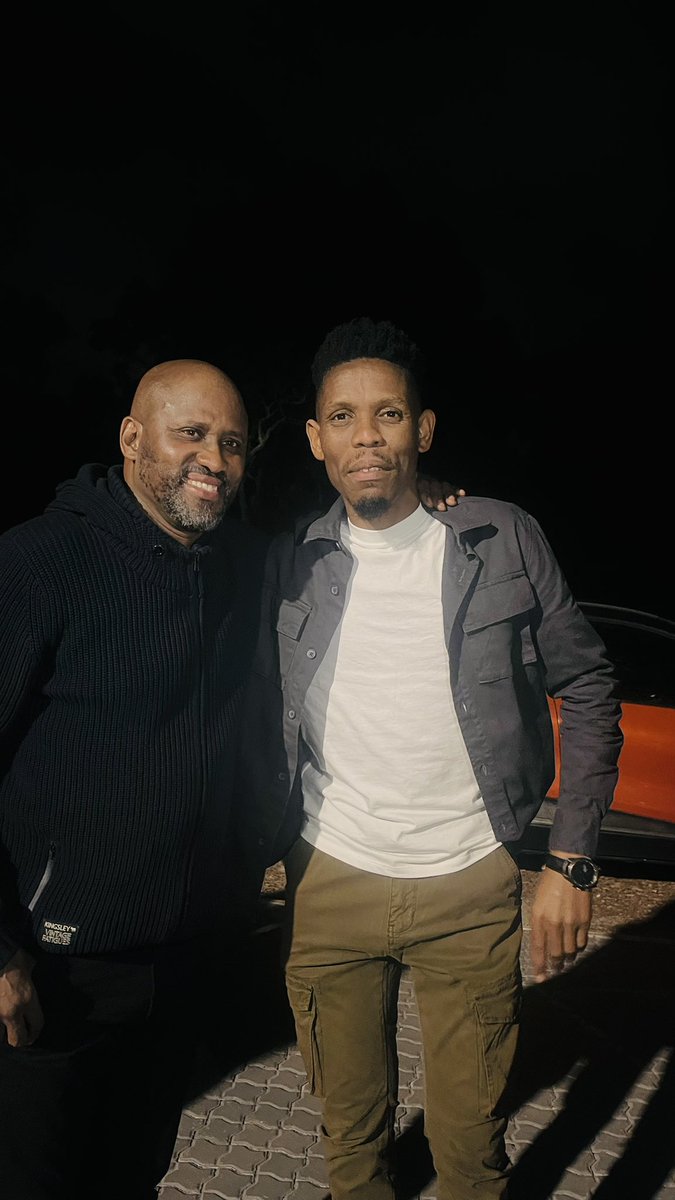 RealMeliMelz's tweet image. Enkosi bawo @ndiyagodola for what you did on that stage yesterday in Kenilworth @ThikhoEventsZA #CapeSpringXperience #CapeTown

Ushukumise umzi wonke🎊🎊❤️
I still can’t believe uba ndim lo ecaleni kwakho😀