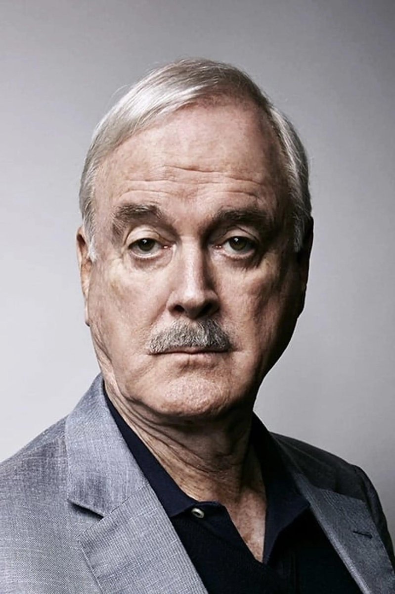 Opa_Homie's tweet photo. Dieser recht unbekannte britische Schauspieler feiert heute seinen 85. Geburtstag 🎈 https://t.co/k9HKmcLB0D