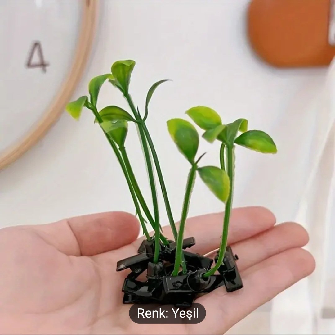 RustlingTrees's tweet image. With respect to its creator. Micro greens hair clip.