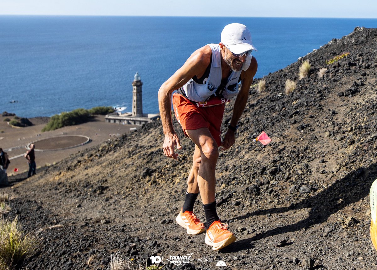 Al final he conseguido mantener la 2º posición hasta el final ☝🏻🥈
Creo que ha sido una de las carreras más espectaculares que nunca haya corrido❤️
Y encima he acabado con buena cara😂😂
Vamooooooos🔥🔥
#triangleadventure