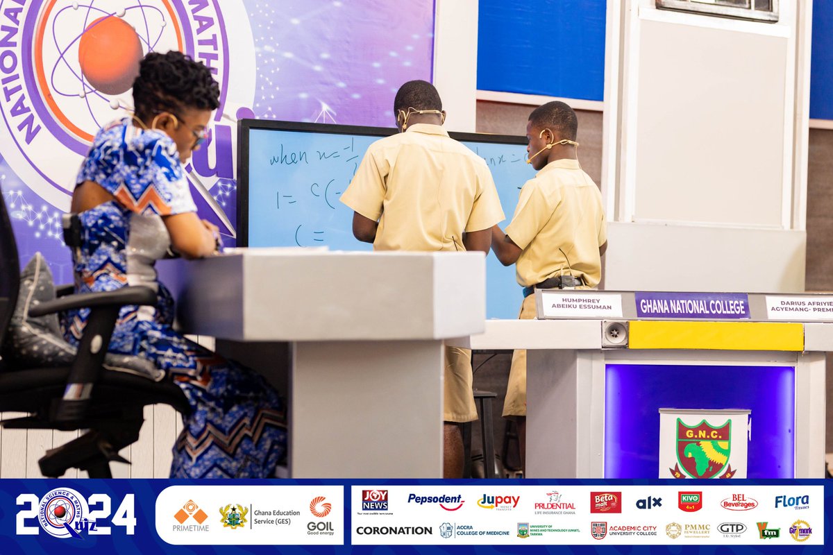 EnnWai's tweet photo. @NSMQGhana @jupayofficial Even the quiz mistress is sitting on eeeeedddddge! https://t.co/xvlTixQ4MH