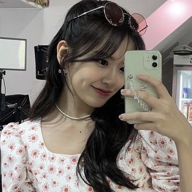 Lulsik's tweet photo. 🤍 hi i'm lu, i'm looking for friends &amp; moots!
~ 04, she/her, eng(mainly!) 
~ libra, INFP
~ multistan; enha, ive, p1h, bnd, bts, txt,svt, ateez 
~ not new to #stantwt / #kpoptwt
~ any fandom are welcome! ☁️

~ ♡ / ↻ for moots! 🍓🤍 https://t.co/xCb0KxkdsC