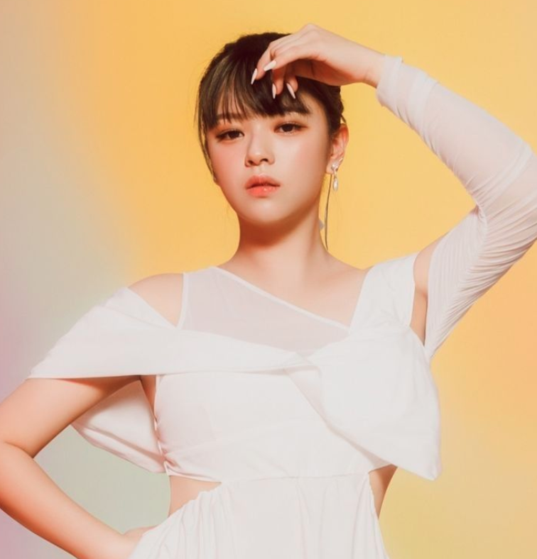 AboutMusicYT's tweet photo. Happy 28th birthday to TWICE's Jeongyeon! https://t.co/VfmEJwwx34