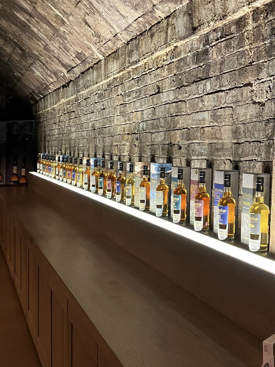 jazzyntha's tweet photo. @Beathhigh Looking sparkley and sumptuous. On hoilday we visited the @Tullidistillery and had a wonderful experience😋 https://t.co/8dw5r0TMZT