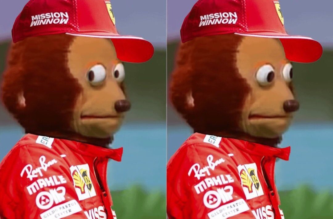 CapitanFutbol's tweet photo. CARLOS Y LECLERC así…. 😳 #mexicoGP https://t.co/WdtiKizMhn