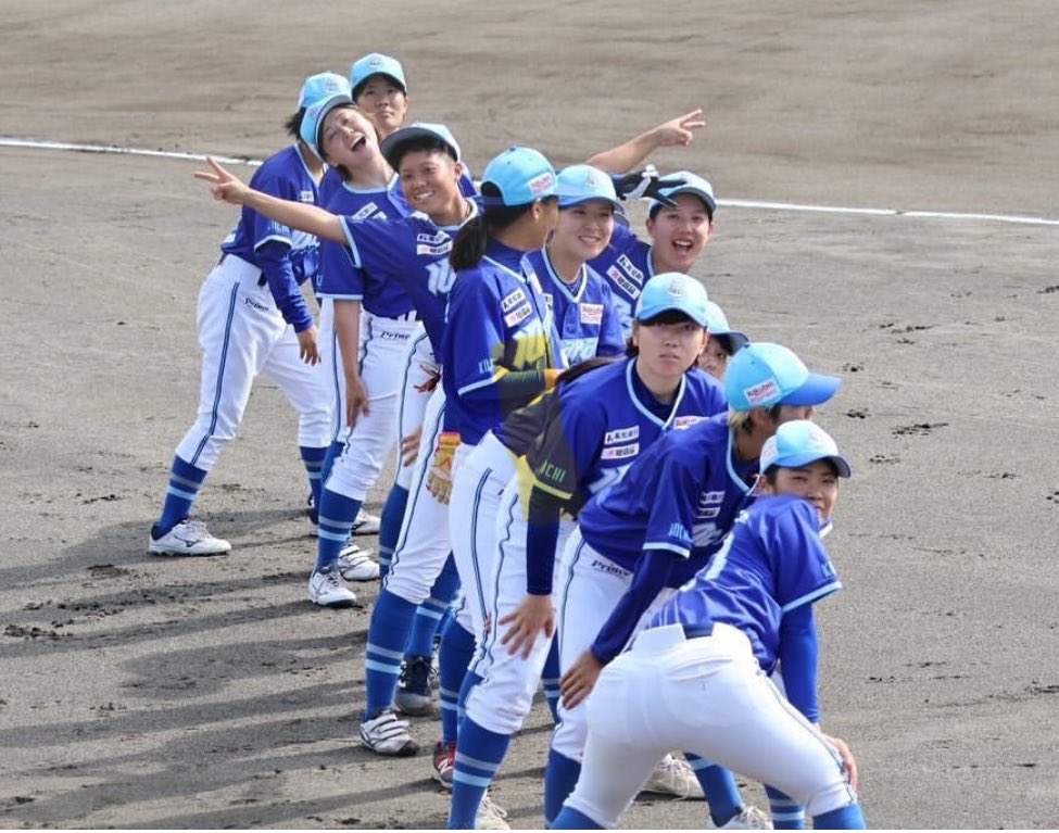 kjk_baseball's tweet photo. 【ルビーリーグ第10戦】
vs室戸高校

10CaratExpress 2-1 室戸高校

本日でルビーリーグ全10試合が終了致しました！沢山のご声援ありがとうございました😊

全勝で3部を終えました✌️

#女子野球
#野球女子
#広がれ女子野球
#四国新幹線
#四国に新幹線を
#10caratexpress https://t.co/CD8GQrxKBF