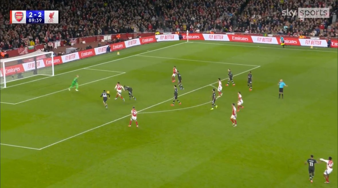 This is the moment Anthony Taylor blew his whistle. Not when Kiowior won the header, not when Havertz controlled it, but when he was through on goal. And, there isn’t a single Liverpool player appealing for a free kick. #Arsenal were robbed and this looks worse with time. #AFC
