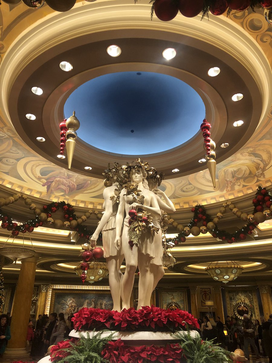 artndesign823's tweet photo. Caesar Palace!
#CaesarPalace #LasVegas #USA https://t.co/sXPLzC1lrw