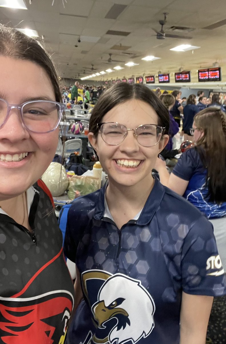 MVHSBowling's tweet photo. Super proud of our Alum-collegiate bowlers!! Class of 2022, Sydney Lewis & Class of 2024 Moriah Greenwood! Sydney made her 1st All Tournament team, too!! Way to go ladies!!! @MeteaAthletics #AlwaysMustangs https://t.co/rA0iiDtICJ