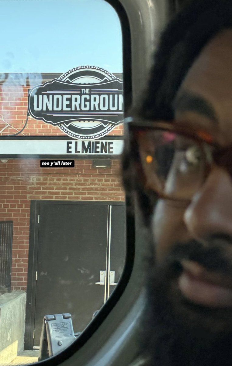 Professor_CAM_'s tweet image. I got the most compliments on my pants last night 🥰 #Elmiene 🧡💛🤍🤎 #AboutLastNight 📍#CrazyVibes 🔥😍