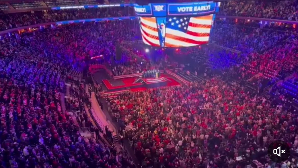 A Sunday in October....
Choose your Candidate 🤣
#Trump2024 #NewYork