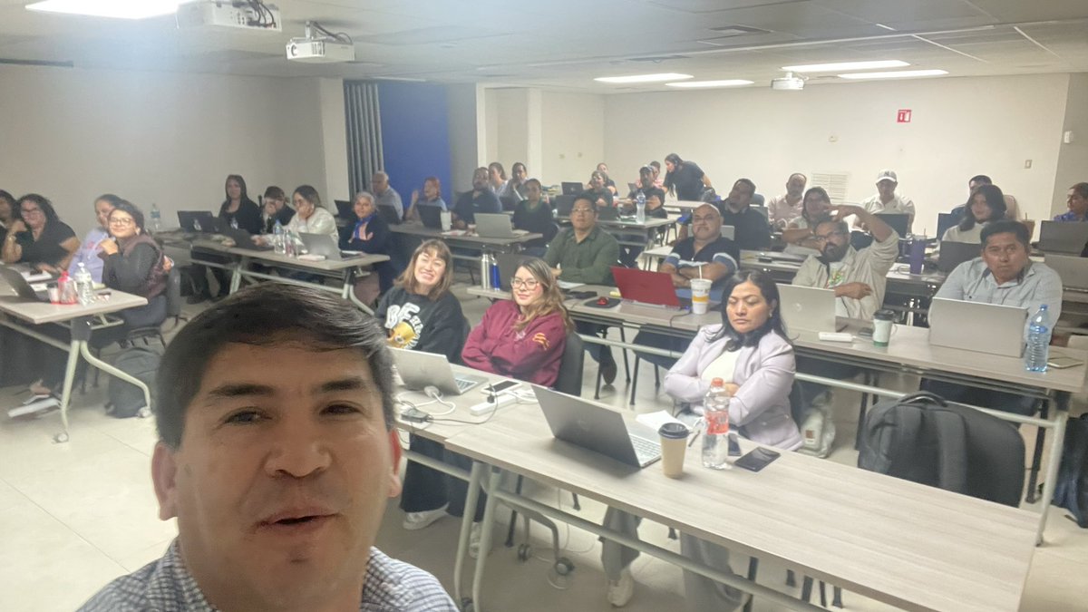 JaimeBravoMX's tweet photo. Diplomado de #MarketingDigital con #InteligenciaArtificial en #Monterrey #JaimeBravo https://t.co/hjmw0lXzO1