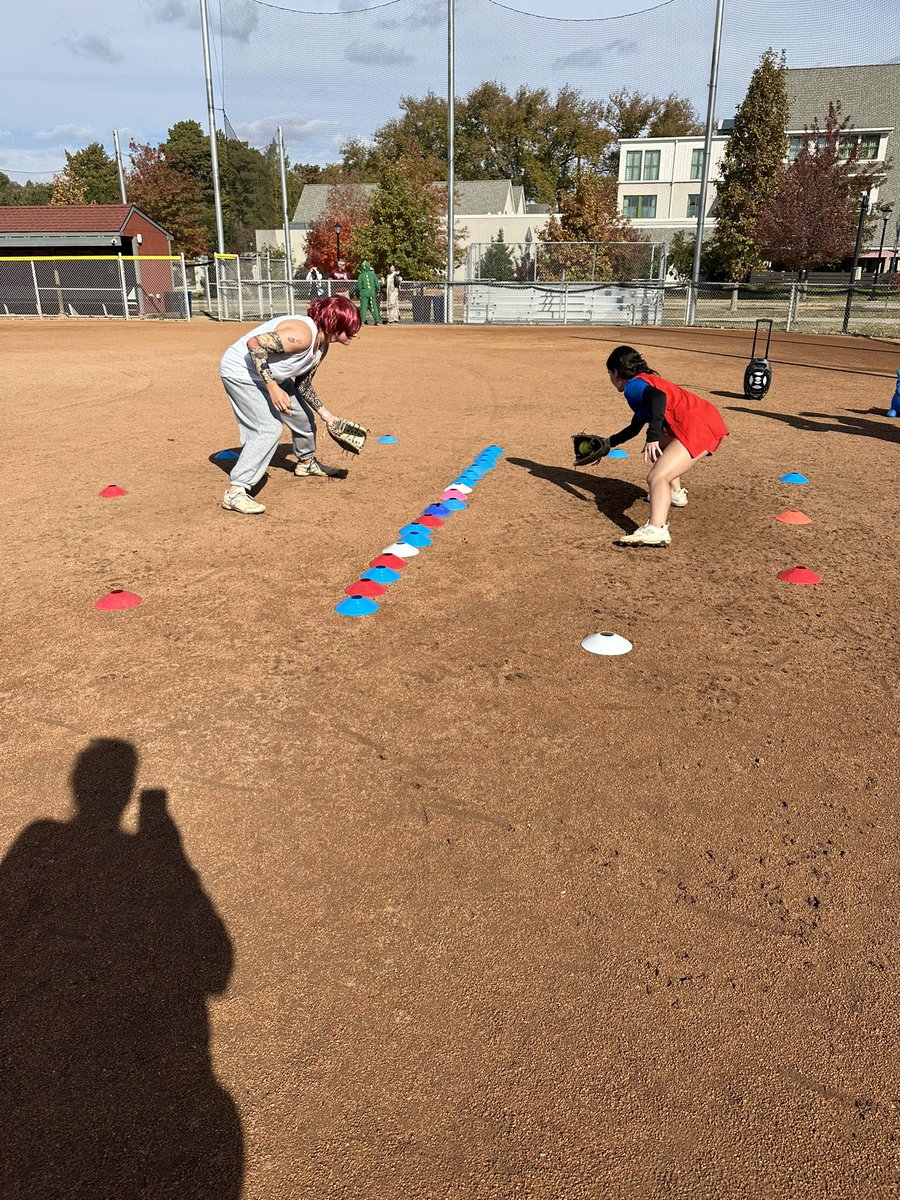 Swarthmore Softball tweet media