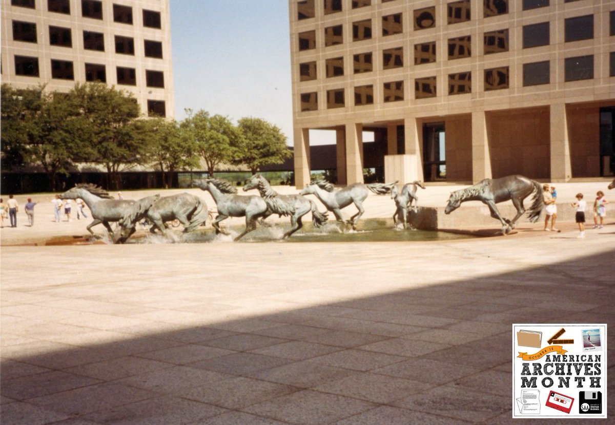 iamirvingtx's tweet photo. With #AmericanArchivesMonth coming to a close soon, we wanted to share a couple more images of historic @LasColinasTex from our collection. The first is an aerial of Las Colinas taken in 1984. The second is of the @mustangssculpt taken in 1992. #archivesmonth #fromthearchives https://t.co/0yvvcsVxfw