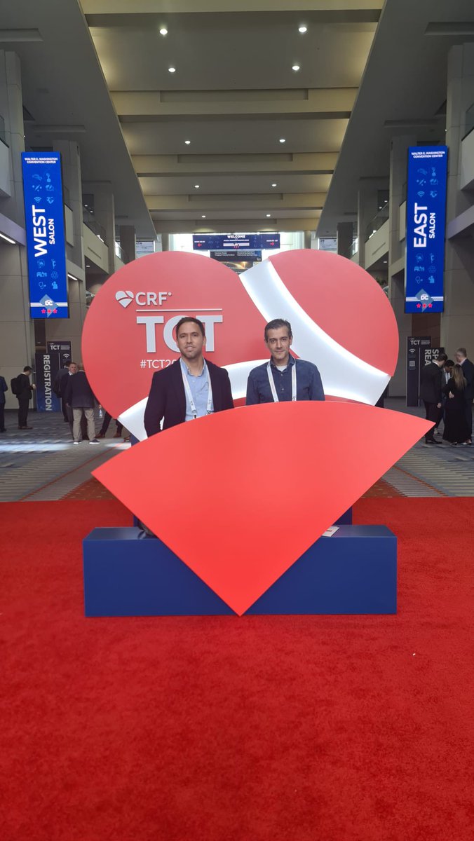cardioHGUCR's tweet photo. @IgnacioSPerez74 @alfonso_freites representando nuestra unidad de hemodinámica en #TCT2024 🔥🔥🔥 nivelazo @HemodinamicaCR !!! 🔝 https://t.co/4SLS6bgtxI