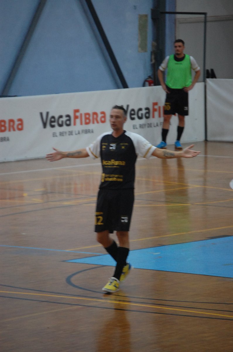 carlosmuñoz tweet media