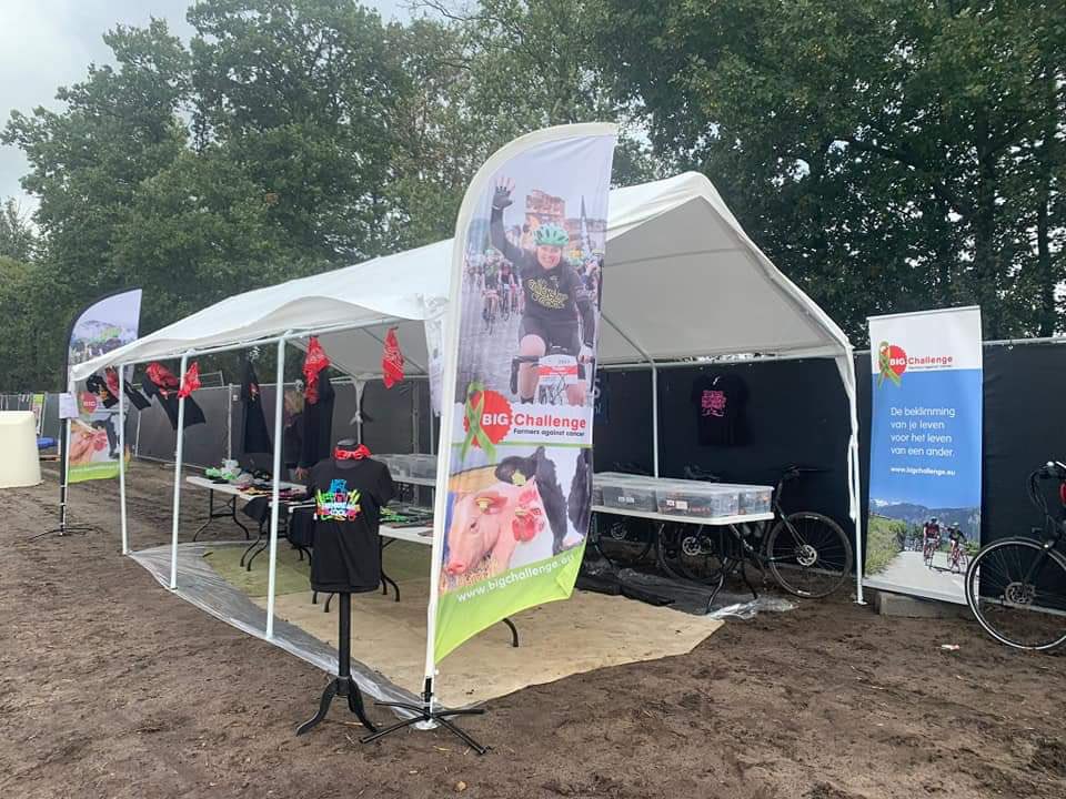 BIGChallenge (@bigchallenges) on Twitter photo Onze teams gaan hard! Vandaag 4.000 euro coole verkoop bij Spektakel van Van Bakel! 100% naar <a href="/kwf_nl/">KWFKankerbestrijding</a> team van Sleeuwen goed bezig! <a href="/alpedhuzes/">Alpe d'HuZes</a> Onze teams gaan hard! Vandaag 4.000 euro coole verkoop bij Spektakel van Van Bakel! 100% naar <a href="/kwf_nl/">KWFKankerbestrijding</a> team van Sleeuwen goed bezig! <a href="/alpedhuzes/">Alpe d'HuZes</a>