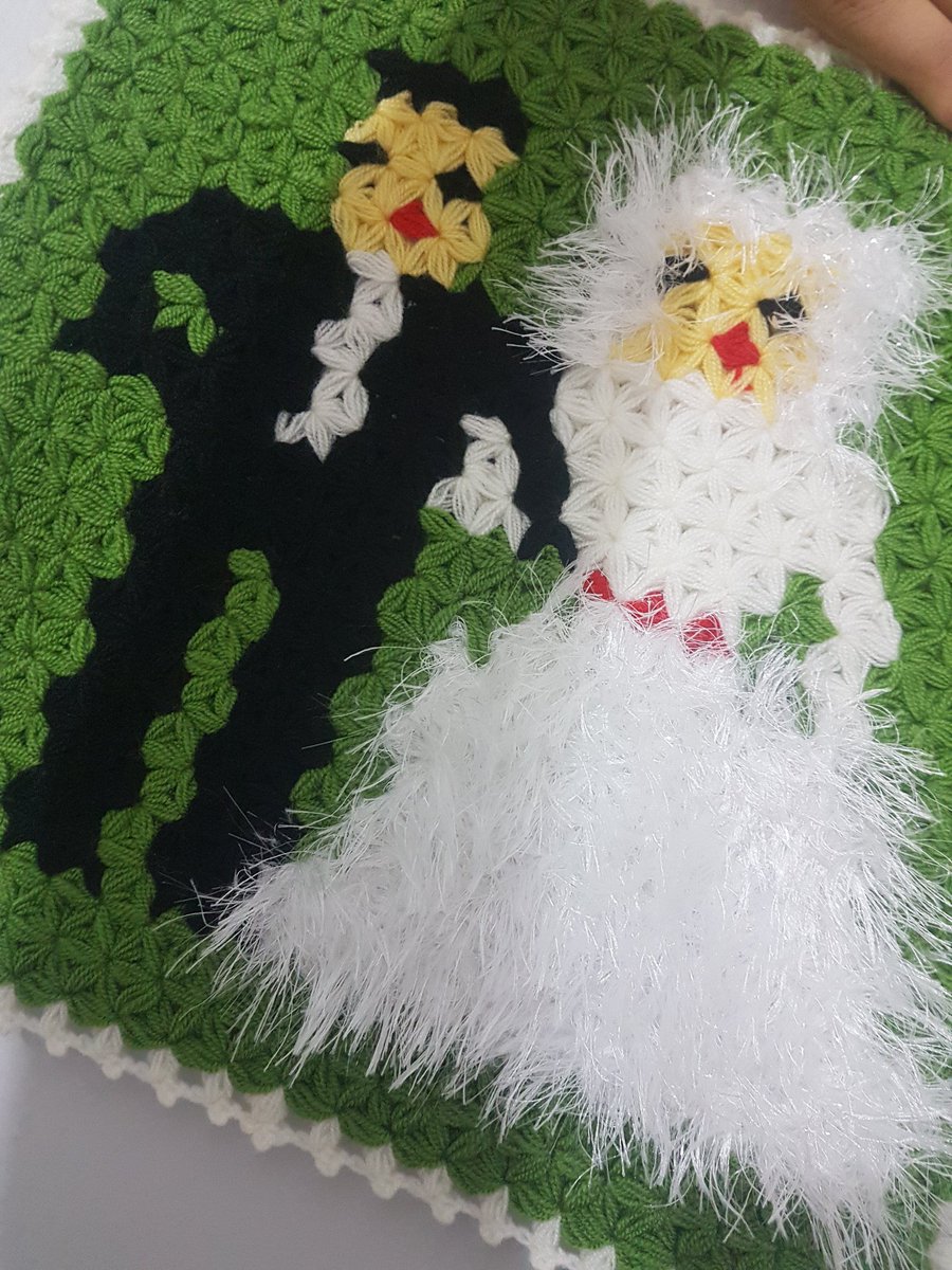 Duvağı varmış kıskandım benimkinin yok