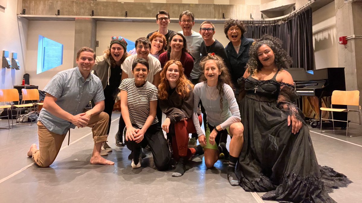 Brilliant weekend of music and clown with these sparky funkmonkeys. 

@newyorkdramacenter #signaturetheater