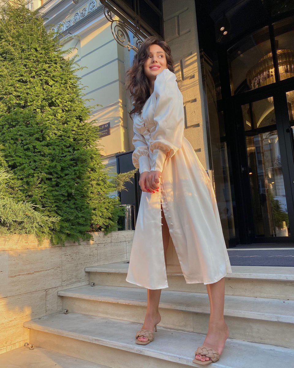 I admit this was an interesting weekend and also my first time posting a photo of myself😆😆