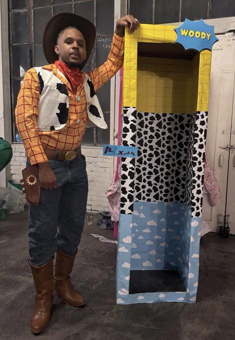 Watch ATLANTA📍's leaked NSFW photo on TwXstars