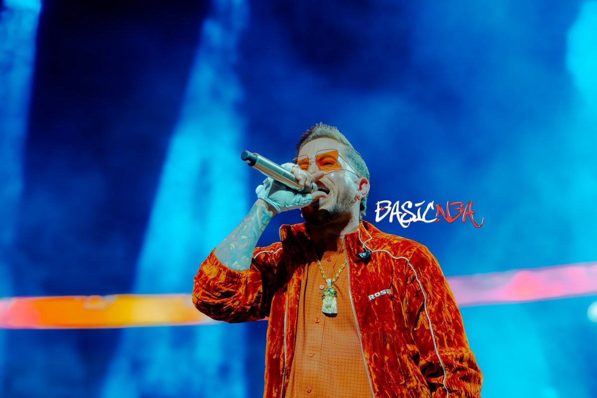 NeaSinOficio's tweet photo. Fotos a la 🐐 @DeLaGhettoReal 
#basicnea #streamfighters3 #delaghetto 
https://t.co/wtxxbfy8ZB https://t.co/QcSOaFcoNn