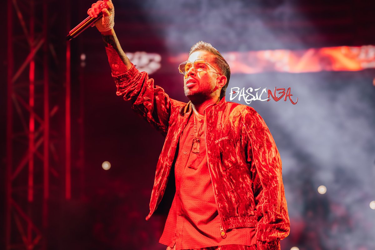 NeaSinOficio's tweet photo. Fotos a la 🐐 @DeLaGhettoReal 
#basicnea #streamfighters3 #delaghetto 
https://t.co/wtxxbfy8ZB https://t.co/QcSOaFcoNn