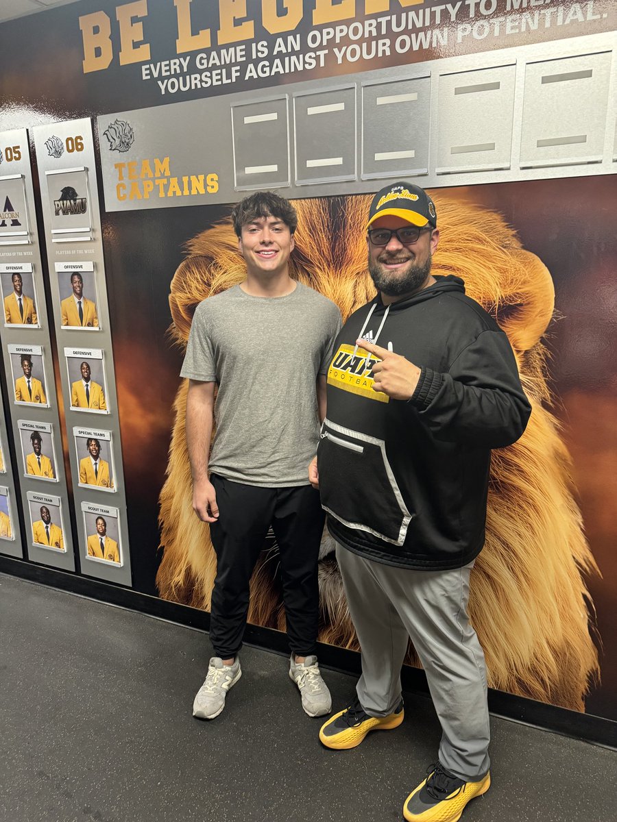 Thank you <a href="/UAPBLionsFB/">𝐆𝐨𝐥𝐝𝐞𝐧 𝐋𝐢𝐨𝐧𝐬 𝐅𝐨𝐨𝐭𝐛𝐚𝐥𝐥 🏈</a> and <a href="/Coachmanley66/">Coach Manley</a> for the opportunity to experience the gameday atmosphere at UAPB. I had so much of fun and got to learn a lot about the program! <a href="/RecruitEMHS_FB/">Recruit EMHS Football</a> <a href="/KickExposure/">Kicking Exposure by Scott Blanton</a> <a href="/Chris_Sailer/">Chris Sailer Kicking</a>