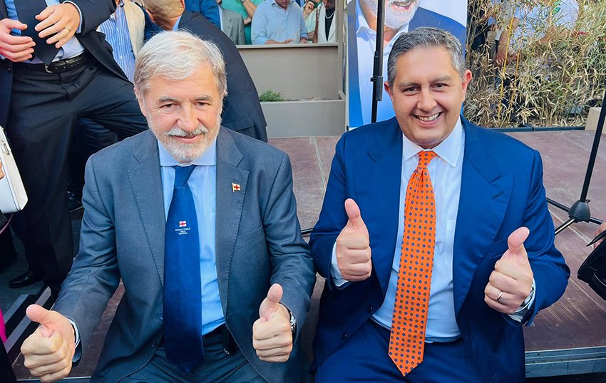 BEPPESARNO's tweet photo. ...Ciò che sta mostrando #report su gestione del patteggiato #Toti in #liguria, il carro col pesto🤦♂️, pensare che i liguri continuino con #Bucci..dai impossibile. Sperpero di denaro mentre la Regione va sott'acqua ad ogni temporale.
#maltempo #Bormida #Savona
#ElezioniLiguria https://t.co/bmGFSfwZiF