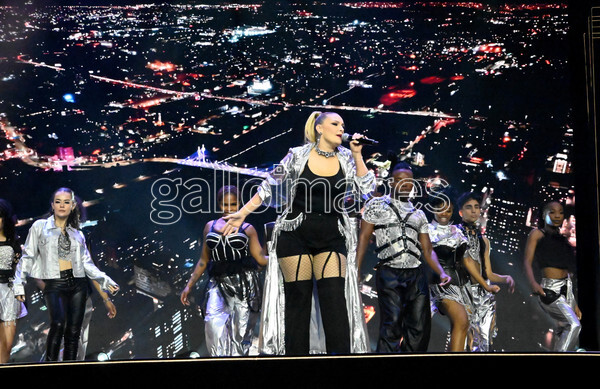 Gallo_Editorial's tweet photo. 🗞️18th Annual South African Film And Television Awards

👉 https://t.co/TiRbydjGuL

🗣️ @SAFTAs_1 

📸 @Oujay_Bopape https://t.co/FqSEibh9pl
