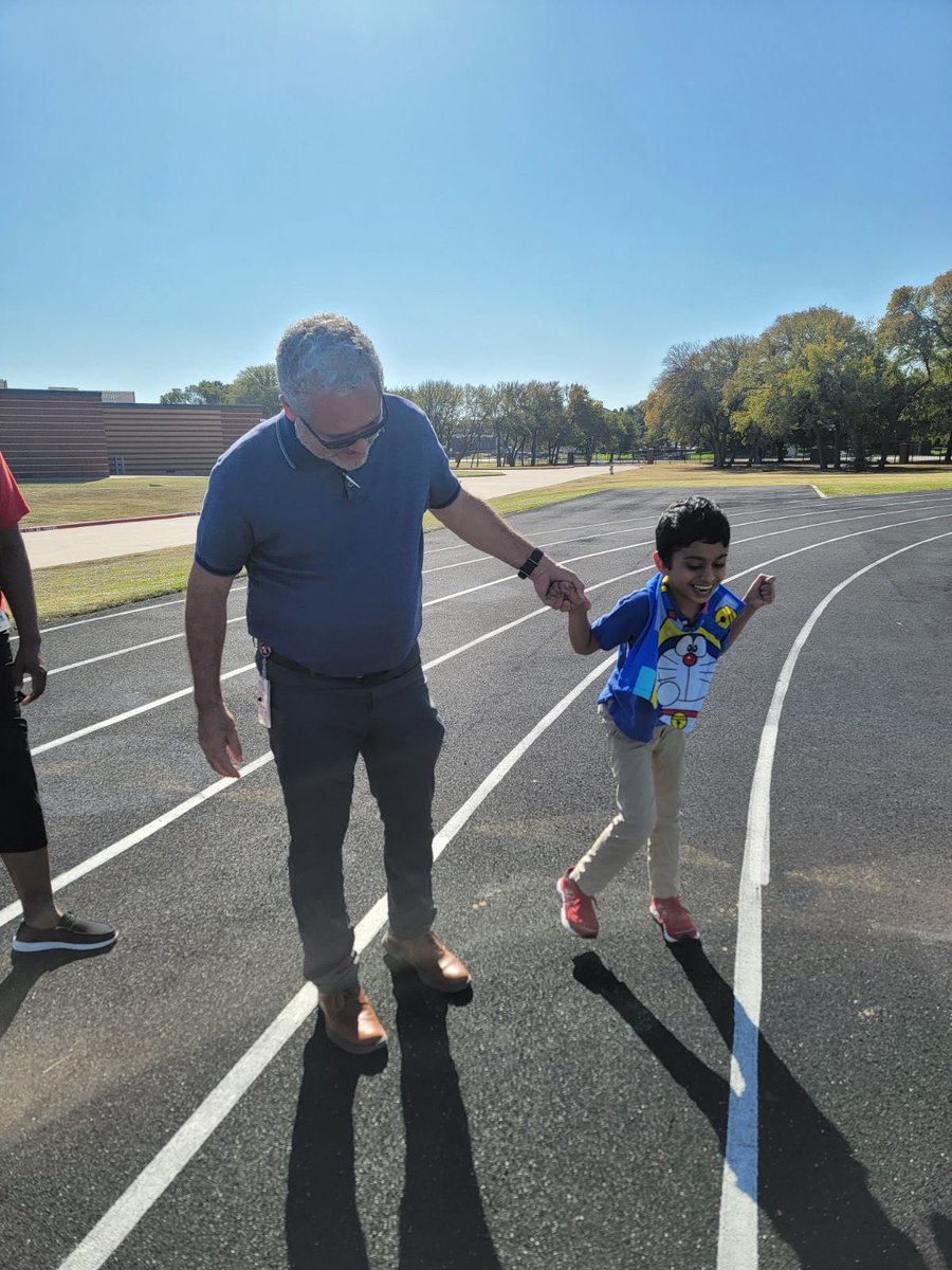 Barbara Bush Middle School (@bushmsbroncos) on Twitter photo Thank you Mr. LaPuma for stopping BBMS on Friday! Our Broncos loved getting to know you 🤩
#BuildingTheBest #BBMS <a href="/CFBISD/">Carrollton-Farmers Branch ISD</a> Thank you Mr. LaPuma for stopping BBMS on Friday! Our Broncos loved getting to know you 🤩
#BuildingTheBest #BBMS <a href="/CFBISD/">Carrollton-Farmers Branch ISD</a>