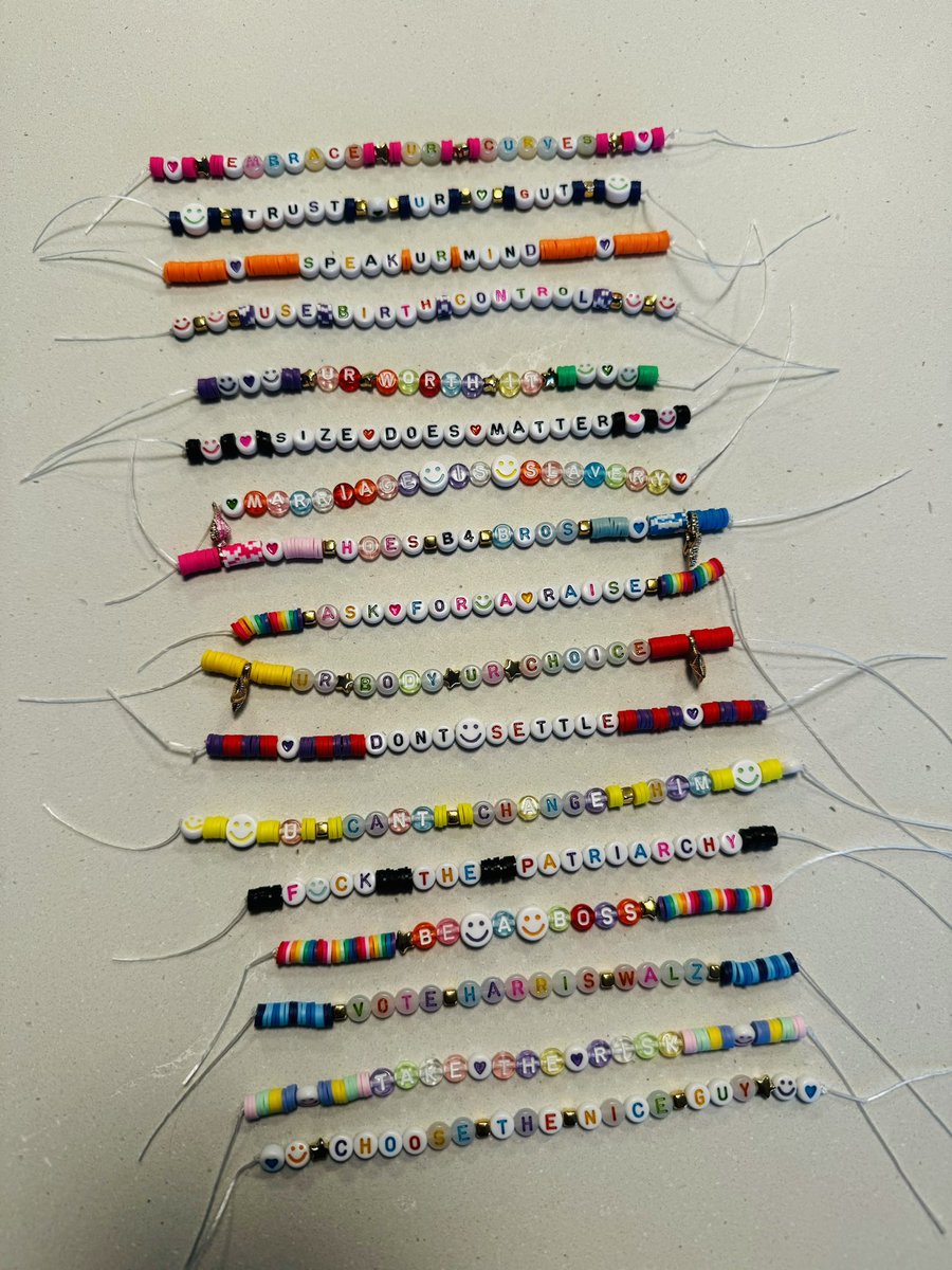 The Eras tour but make it advice for young girls. Who will be lucky enough to get one of my bracelets tonight!??#ErasTourNewOrleans <a href="/tayvisnation/">Tayvis Nation 🏈🫶🏻</a> <a href="/taylorswift13/">Taylor Swift</a>