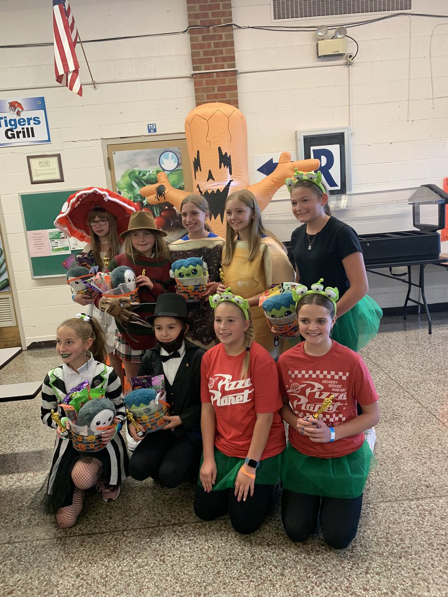 PCSDhillside's tweet image. Here were our costume prize winners from the Halloween Bingo on Friday!  What a blast!!! 🎃 🏆