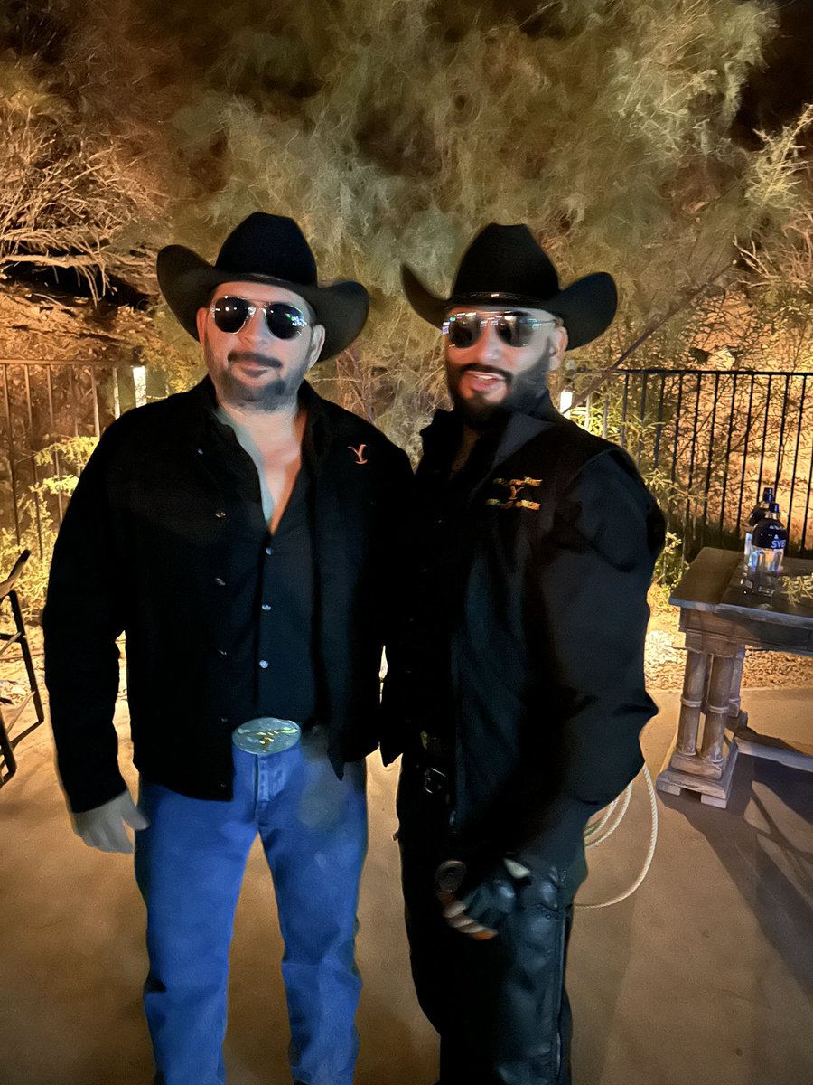 EMCelnumberone's tweet photo. 1st Halloween Party 2024 https://t.co/nxJh3FFwqk