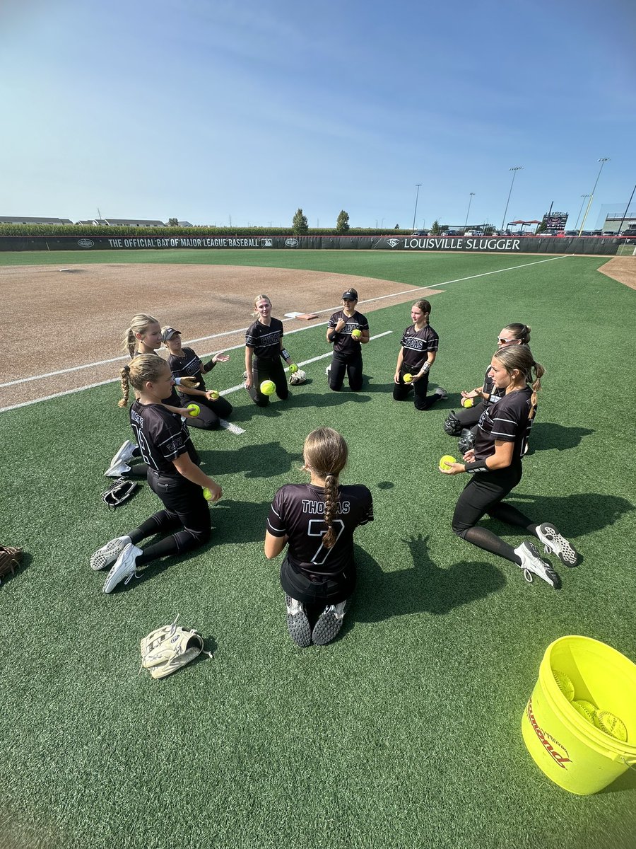 Eastern Iowa Barracudas 16 & Under tweet media