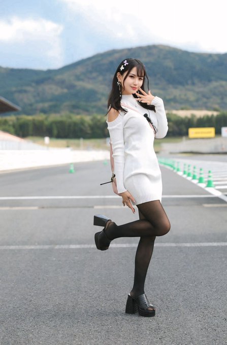 コスプレイヤー荏崎ろあ(レナ先輩)のTwitter画像11