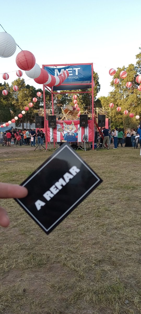 Remando_REDDL's tweet photo. @embajadorjpnarg ¿Anda por acá, embajador? Lo invitamos a tomar un fernet cuando guste 😁 https://t.co/UTNj2Dbw5d