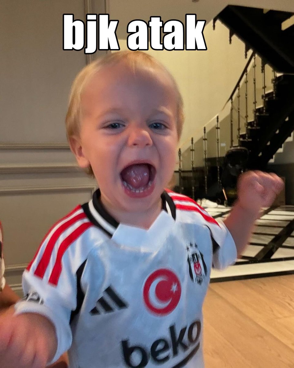 bwerq7's tweet photo. derbi modumuzu şöyle a��alım… @Besiktas 🖤🤍 https://t.co/Syve83fSjY
