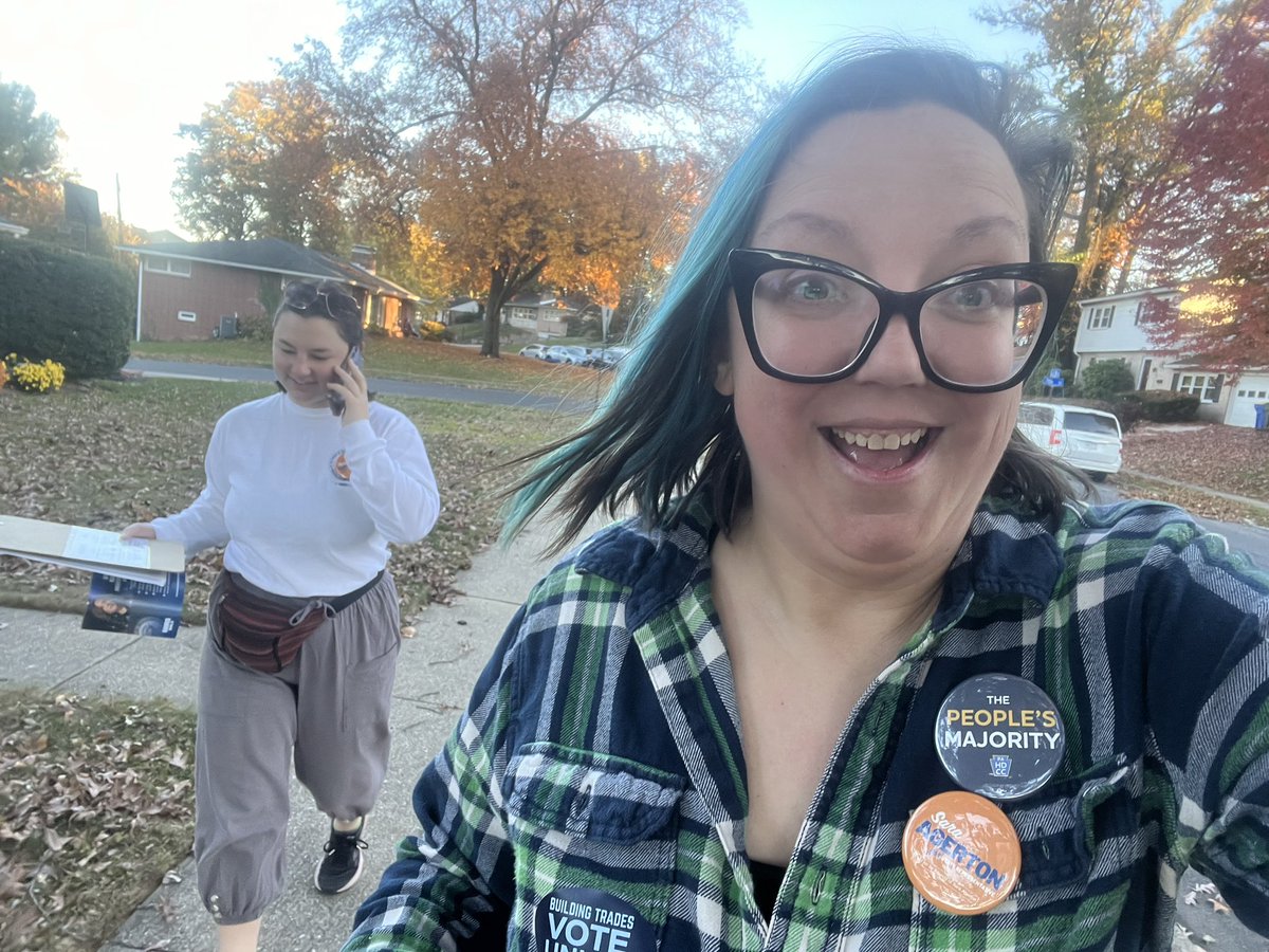 Busy day today! I knocked over 80 doors today (PS: my best contact rate all year) for <a href="/SaraAgertonPA/">SaraAgertonPA</a> w/ <a href="/SweetColleenN/">Colleen.Wins 🍉</a> AND called the PA Votes hotline to help make a plan for my sister to vote after her mail ballot got lost at college 🫡

NINE DAYS, PEOPLE! Make your plans!!